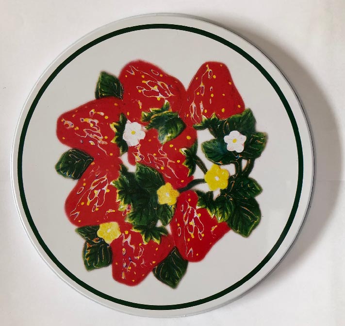* - Strawberry Round Metal Stove Burner Covers Strawberries * - Strawberry Round Metal Stove Burner Covers Strawberries