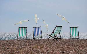 * Beach Chairs Glass Cuttingboard Trivet